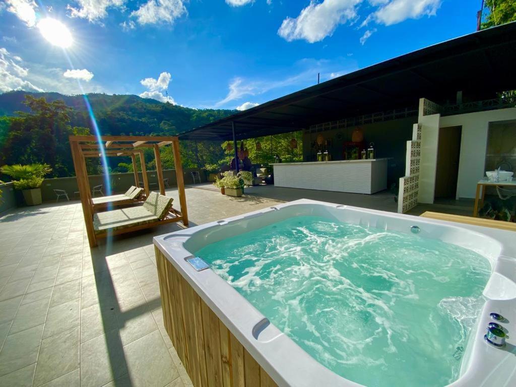 Biohotel Rio Claro Doradal Екстер'єр фото